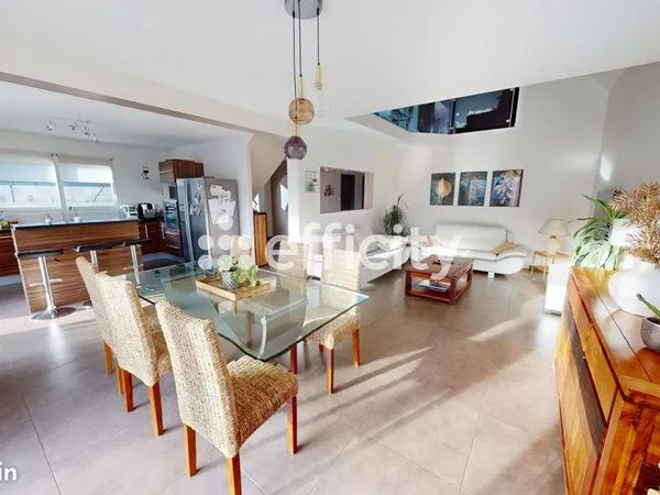 Maison 6 pièces 150 m² 