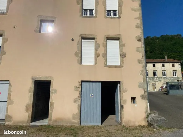 Parking 36 m² Labegude 