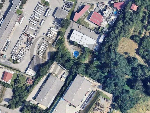 Terrain industriel 3860 m² 