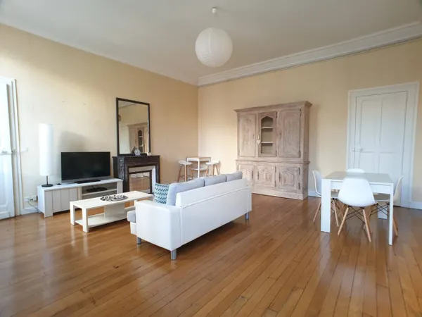 Appartement 2 pièces 70 m² 