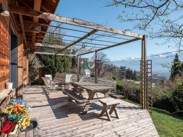 Maison 7 pièces 164 m² 