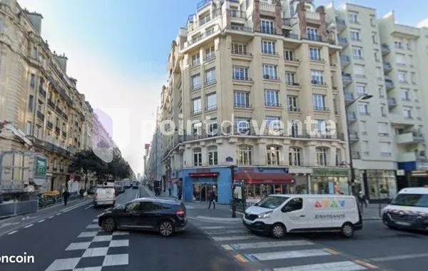 Local commercial 183 m² 
