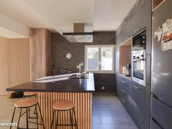 Maison 4 pièces 107 m² 