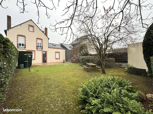 Maison 5 pièces 109 m² 