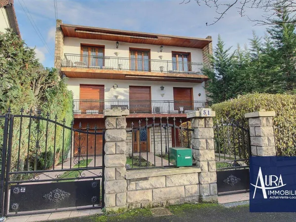 Immeuble de rapport 400 m² 