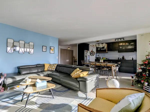 Appartement 4 pièces 103 m² 