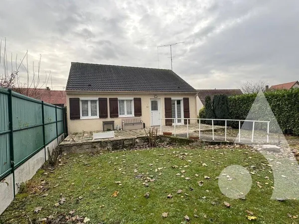 Maison de plain-pied 4 pièces 75 m² 