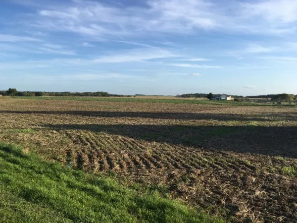 Terrain 727 m²
