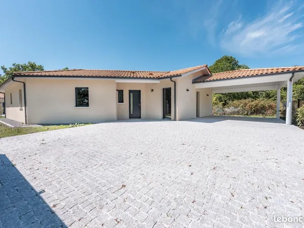 Maison 6 pièces 140 m² 