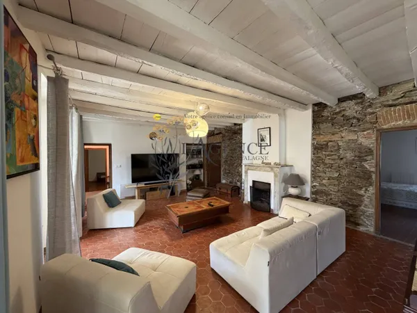 Appartement 7 pièces 180 m² 