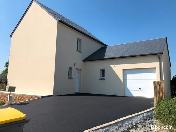 Maison Individuelle 5 pièces, 101m2, de 2025, 4 chambres dans le bourg de Trelivan 