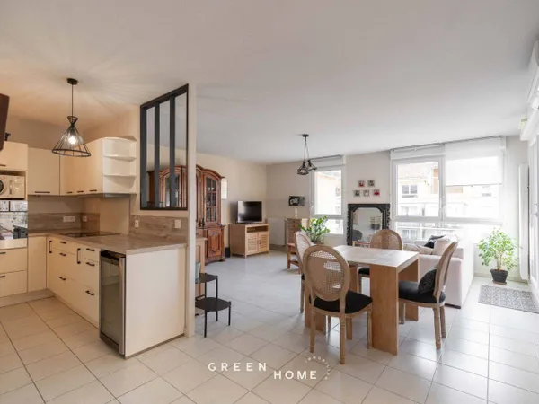 Appartement 4 pièces 102 m² 