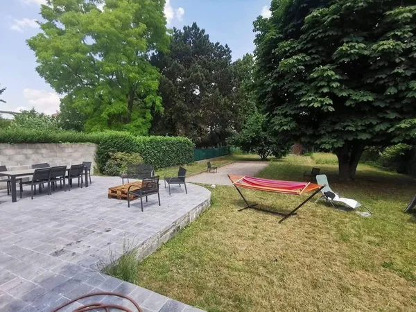 Maison 10 pièces 287 m² 