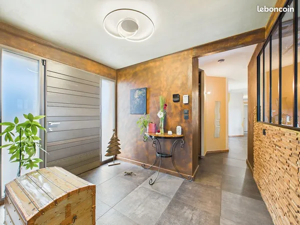 Maison 6 pièces 134 m² 