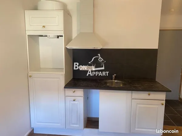 Studio 1 pièce 18 m² 