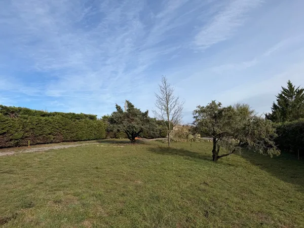 Parcelle de terrain constructible VILLENEUVE DE BERG 