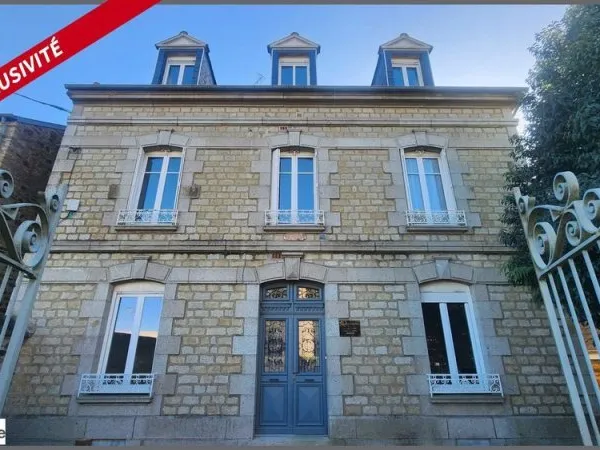 Appartement Studio dans bâtiment de caractère. Idéal investisseur