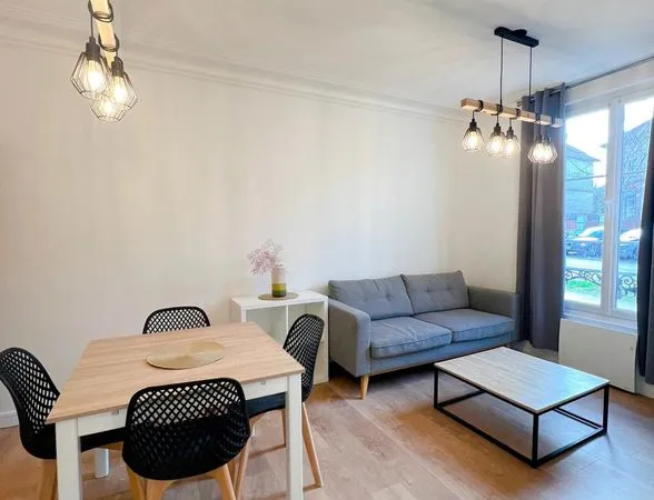 Location appartement meublé - 2 pièces - 38 m² - Sannois 