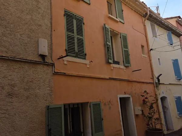 Maison de village T3 bis meublé 