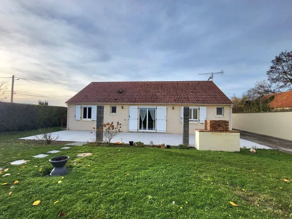 Maison de plain-pied 5 pièces 113 m² 