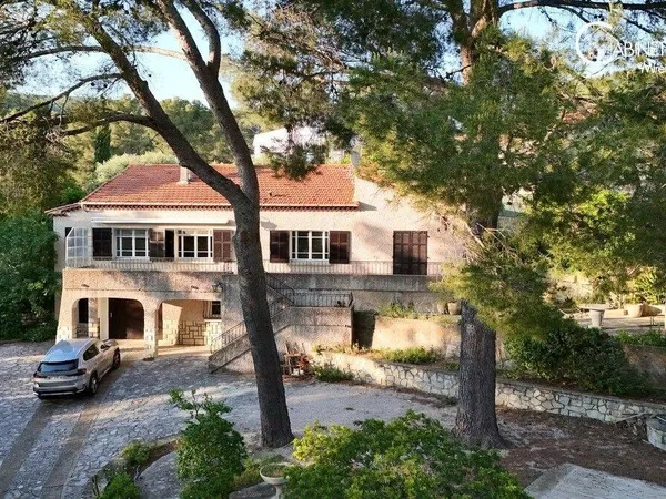 Maison 5 pièces 129 m² 