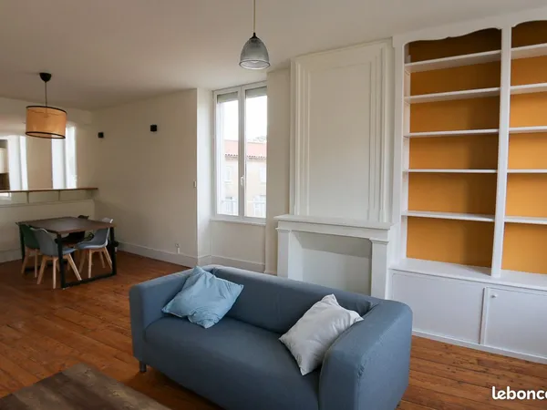 Appartement meublé T3 avec garage 