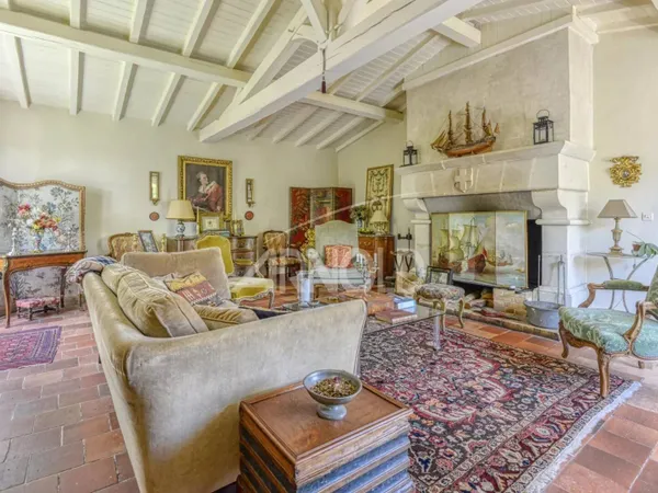 Maison 7 pièces 180 m² 