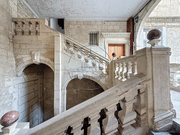 Appartement avec cachet dans le centre historique 
