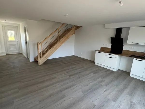 À LOUER - Maison NEUVE 65 m² (56 m² Carrez) avec jardin à Gidy Centre proche BA 123 et Pôle 45 