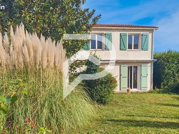 Maison 6 pièces 110 m² 