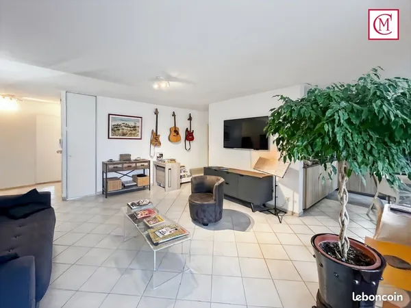 Appartement 4 pièces 91 m² 