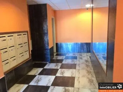 Appartement T4 rénové avec vue mer - Secteur calme 