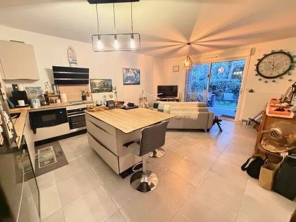 Appartement 3 pièces 63 m² 
