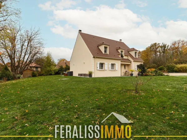 Maison 7 pièces 231 m² 
