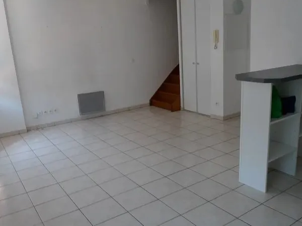 Beau 2P DUPLEX sympa de 46m² lumineux et propre 
