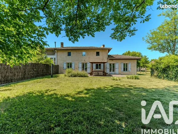 Maison 7 pièces 153 m² 