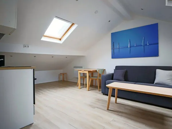 Appartement 1 pièce 14 m² 