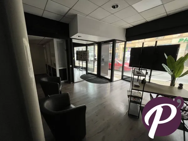 Local commercial 82 m² 