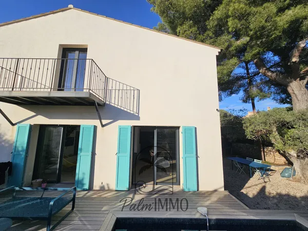 Maison 160 m2 avec piscine et jacuzzi à Bandol 
