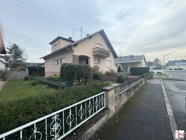 Maison 6 pièces 185 m² 