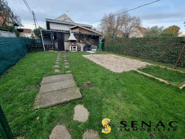 Terrain 681 m² 