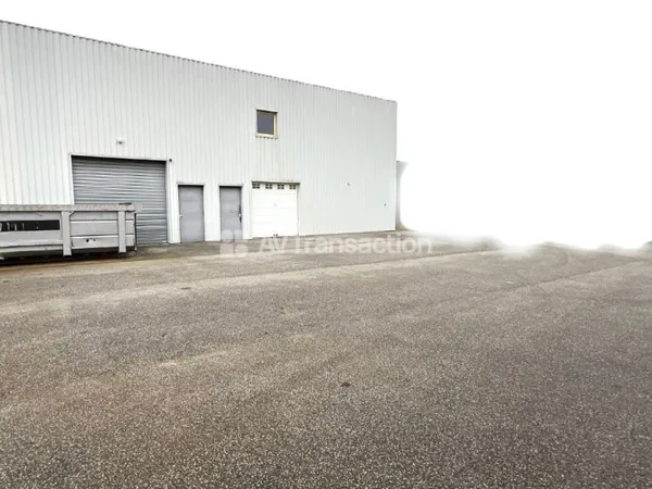 A vendre , Evreux ( 27000 ) immeuble de bureaux 378 m2