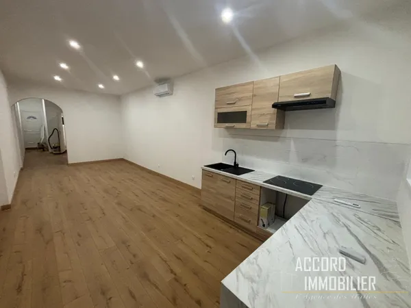 Magalas Appartement duplex 4 pièces avec jardin, terrasses 