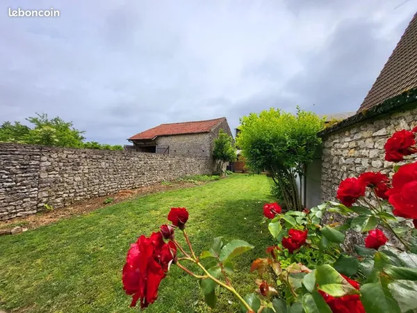 Maison 6 pièces 104 m² 
