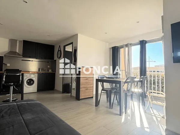 CAP D AGDE: Secteur LE MOLE, T2 en rez de jardin 