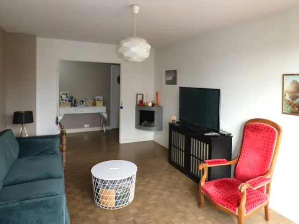 Appartement 5 pièces 83 m² 