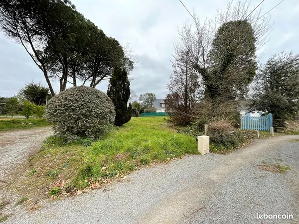 Terrain 611 m² SARZEAU 