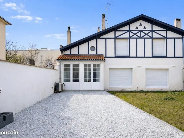 Maison 3 pièces 110 m² 
