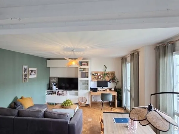 Appartement 4 pièces 82 m² 
