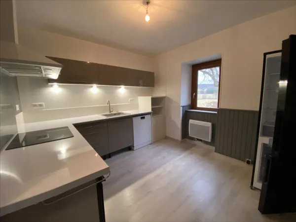 Maison T3/T4 - ONET-LE-CHÂTEAU 